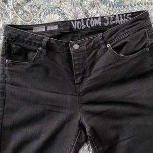 Volcom Blacks Jeans size 30